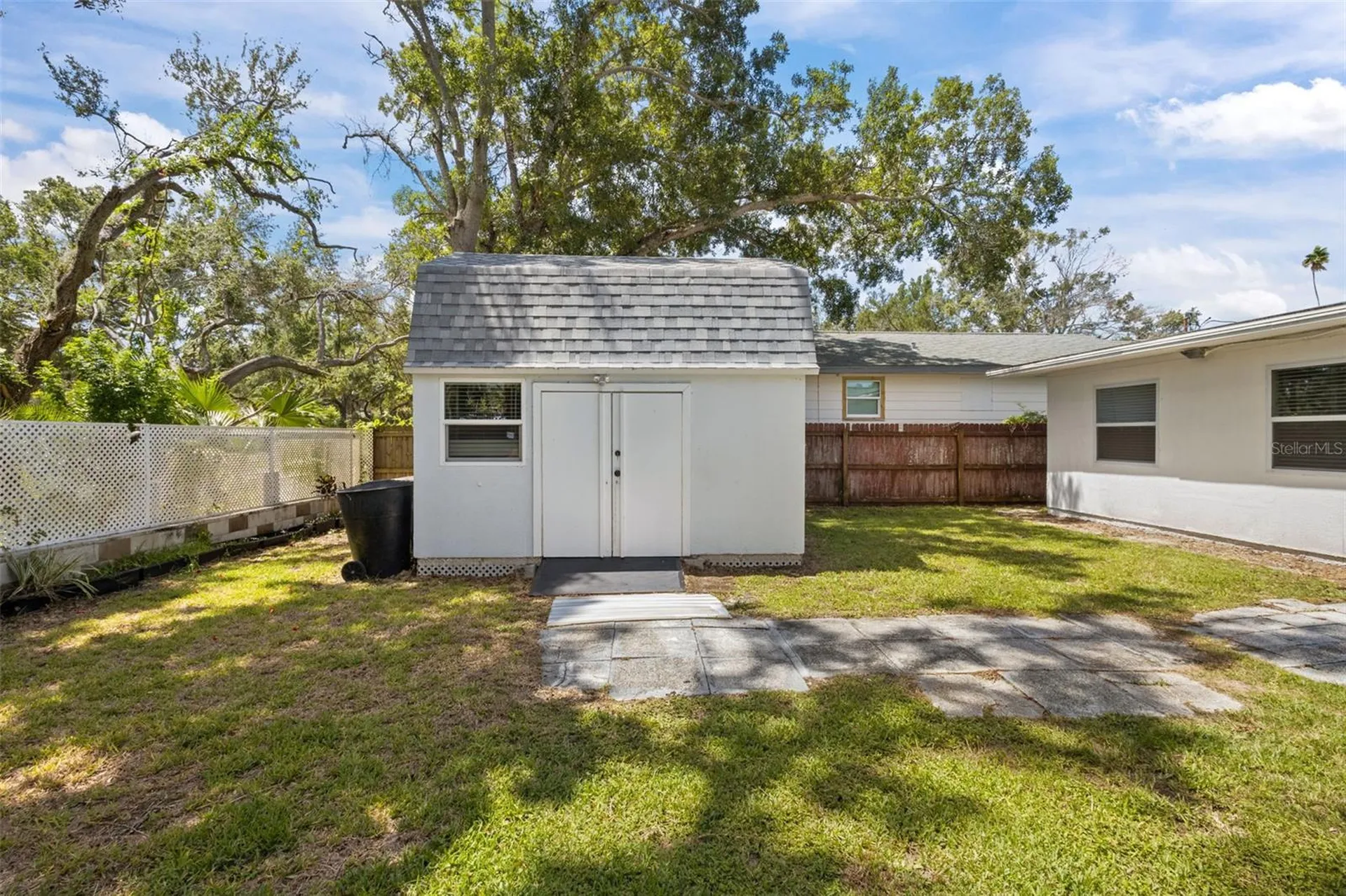 1781 Apache Trail Clearwater FL 33755