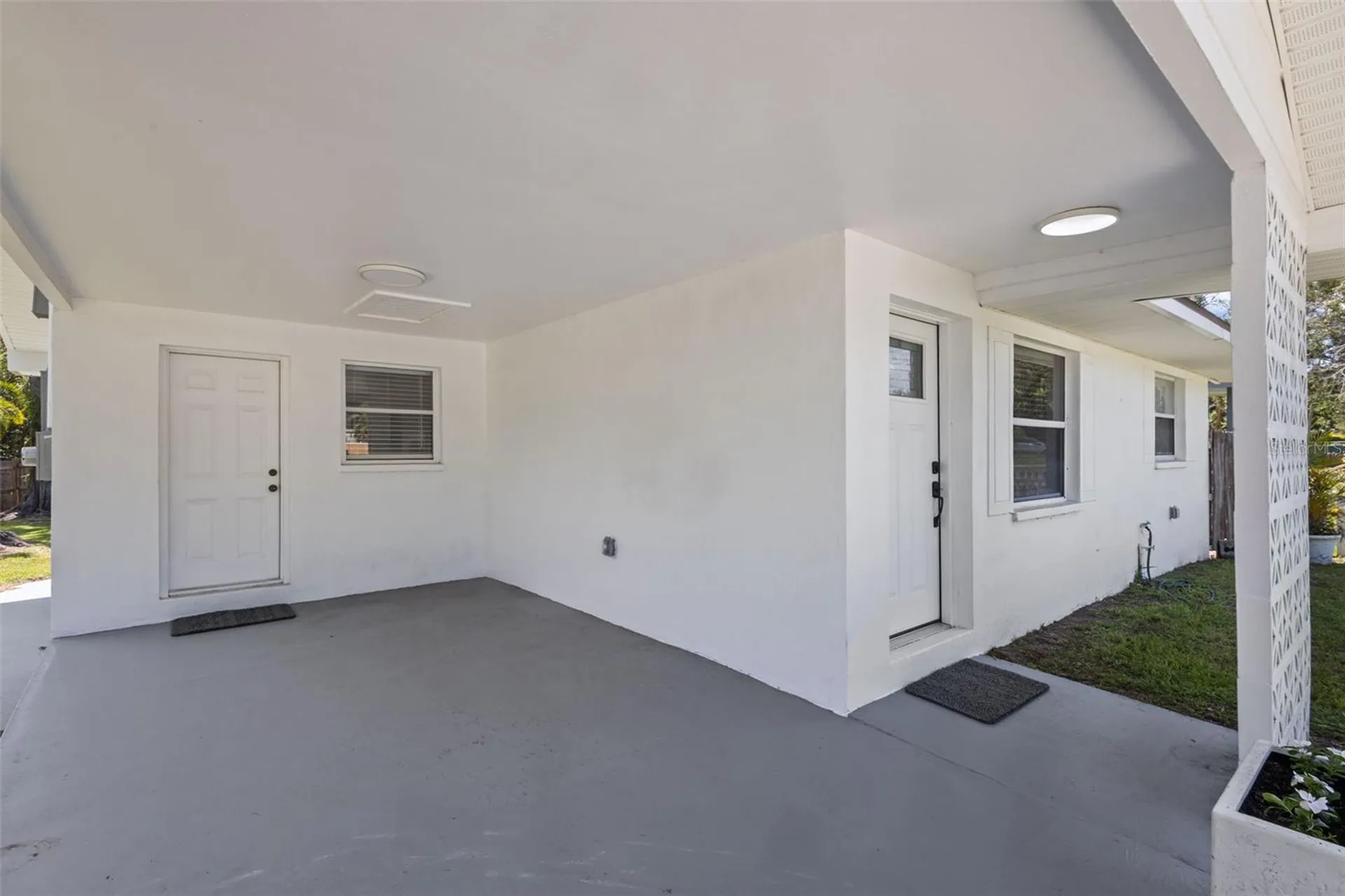 1781 Apache Trail Clearwater FL 33755