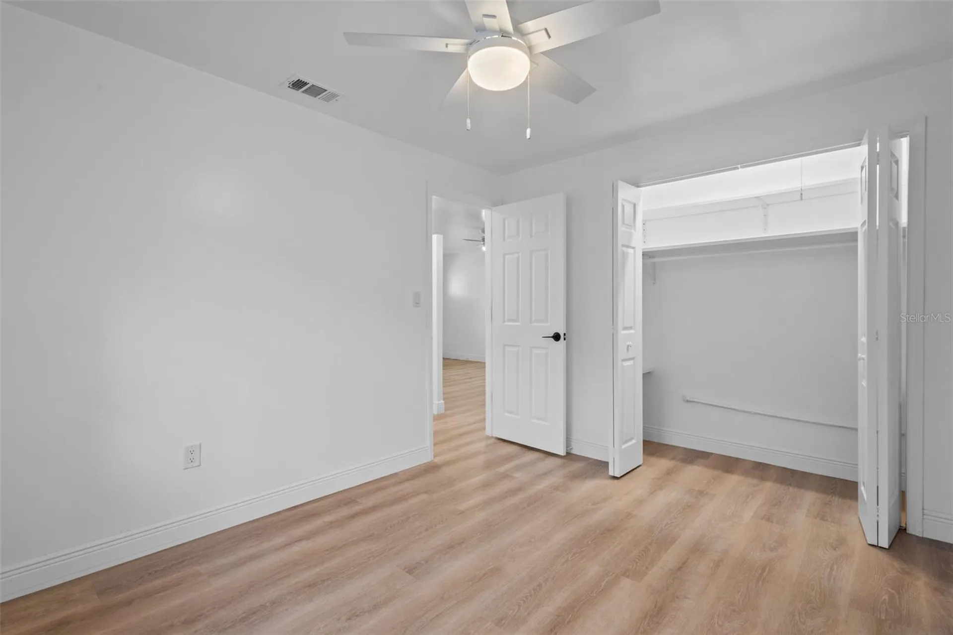 1781 Apache Trail Clearwater FL 33755
