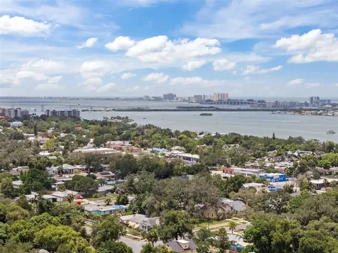1781 Apache Trail Clearwater FL 33755
