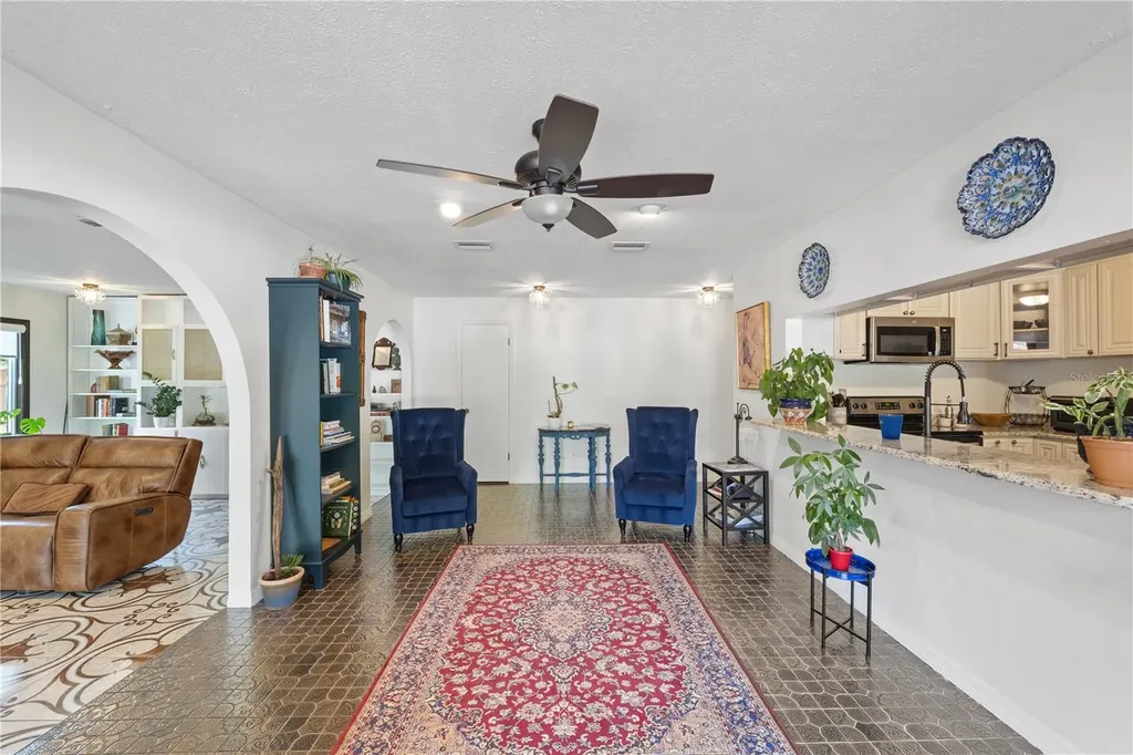 403 Weeburn Road Temple Terrace FL 33617