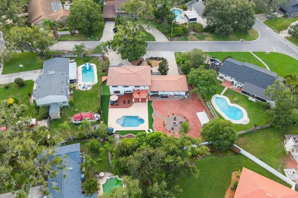 403 Weeburn Road Temple Terrace FL 33617