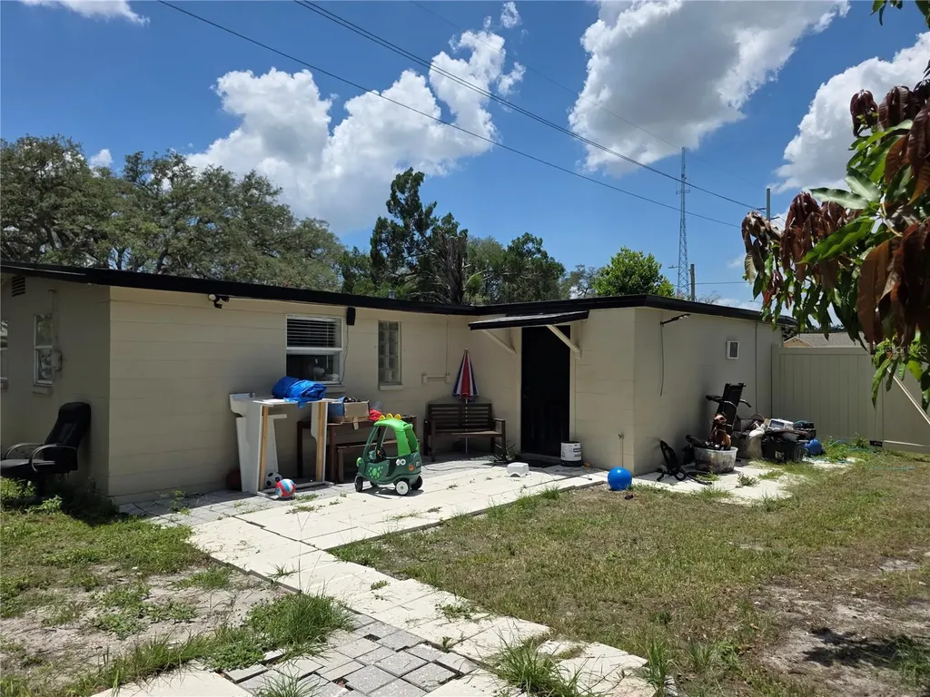 3001 N 45th Street Tampa FL 33605