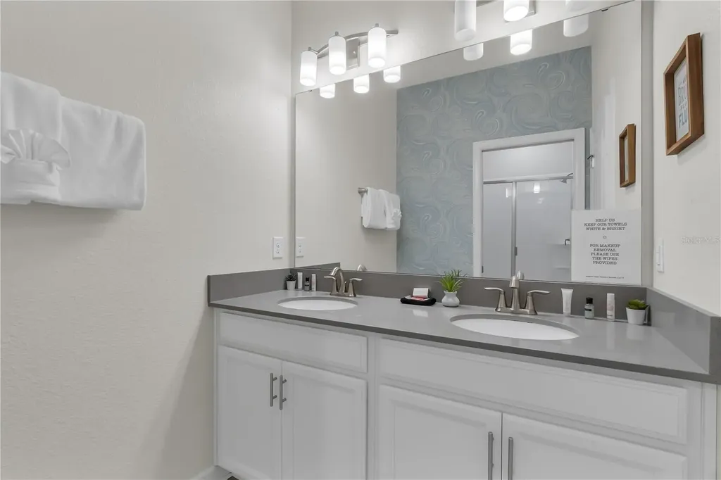 448 Ocean Course Avenue Davenport FL 33896
