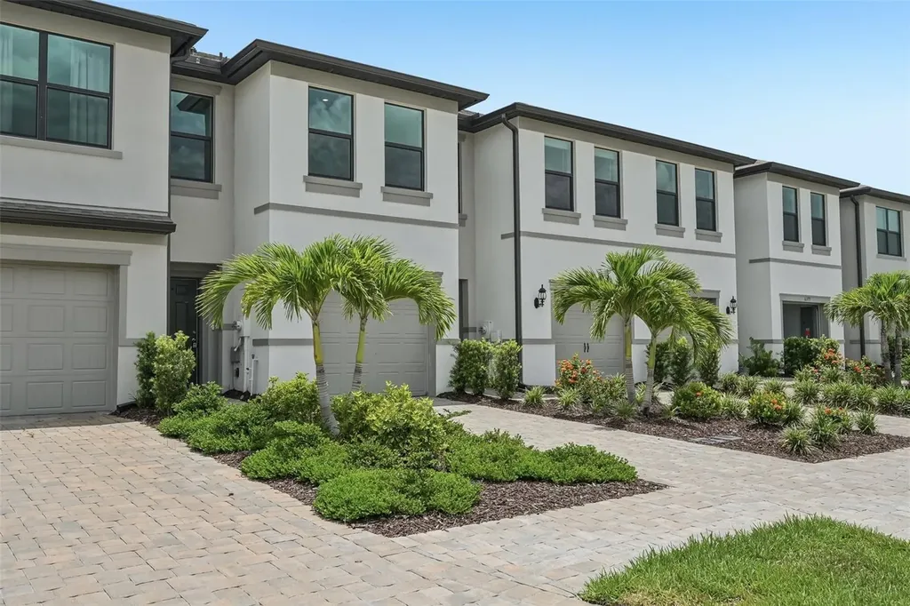 6391 Waterstone Place Sarasota FL 34240