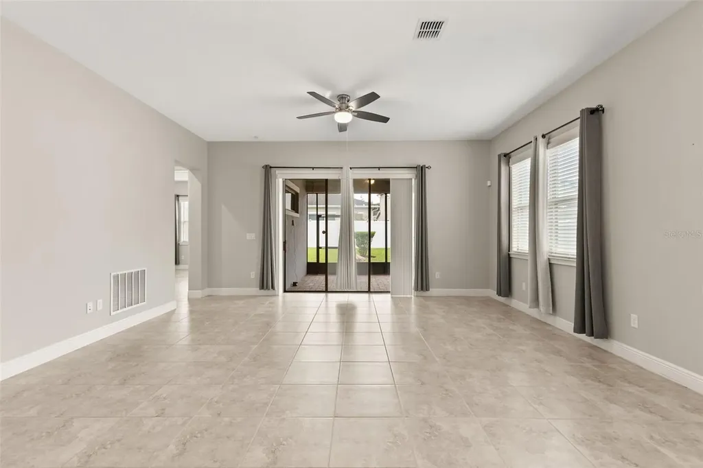 3118 Residence East Way Orlando FL 32828