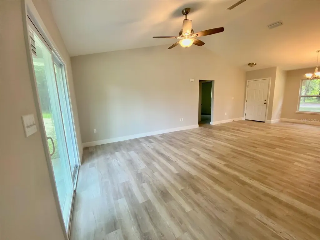 8555 NW 210th Street Micanopy FL 32667