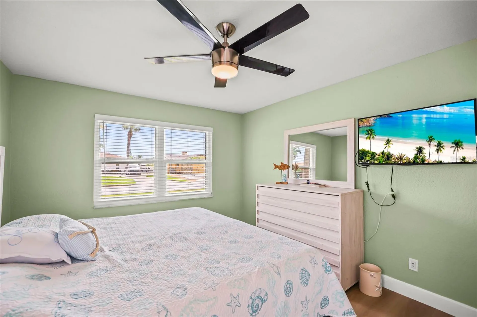 6360 2nd Palm Point St Petersburg FL 33706