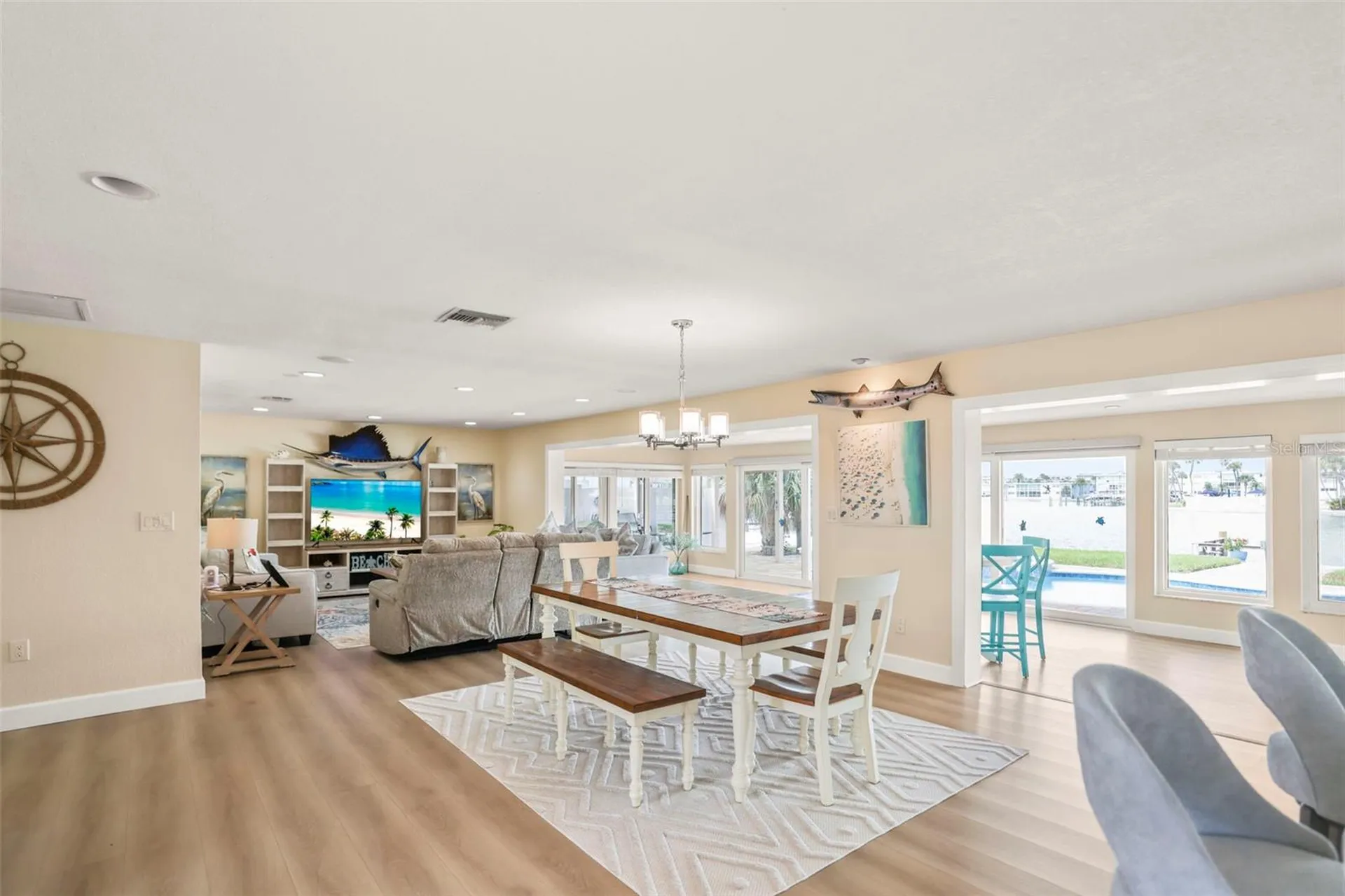 6360 2nd Palm Point St Petersburg FL 33706