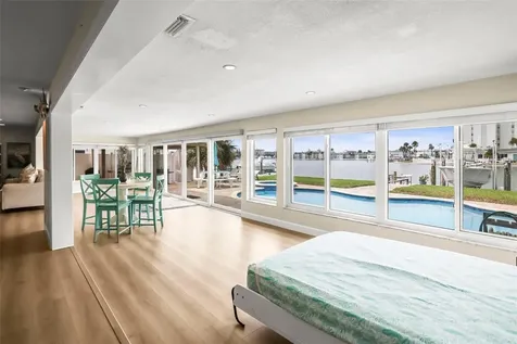 6360 2nd Palm Point St Petersburg FL 33706