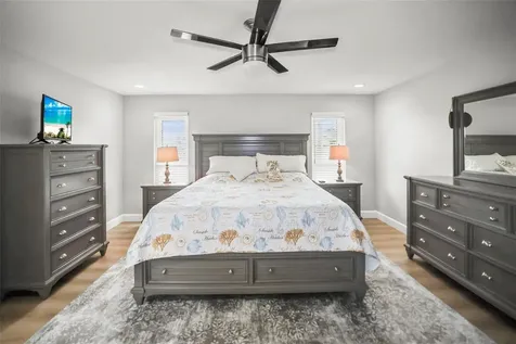 6360 2nd Palm Point St Petersburg FL 33706