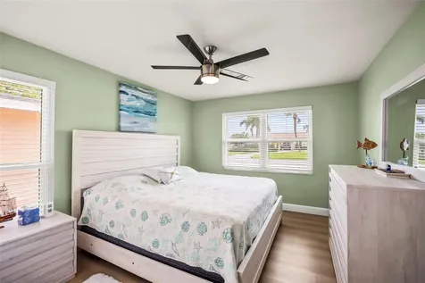 6360 2nd Palm Point St Petersburg FL 33706