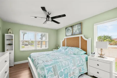 6360 2nd Palm Point St Petersburg FL 33706