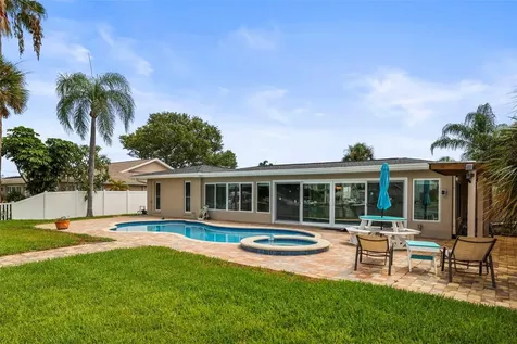 6360 2nd Palm Point St Petersburg FL 33706