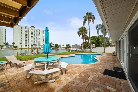 6360 2nd Palm Point St Petersburg FL 33706