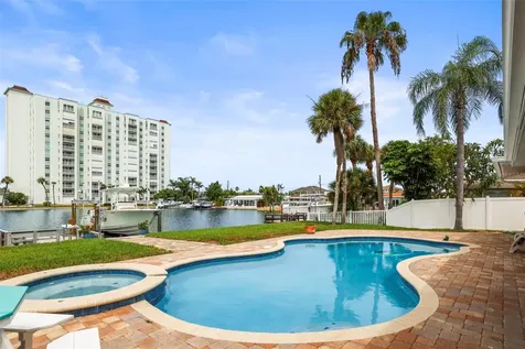 6360 2nd Palm Point St Petersburg FL 33706