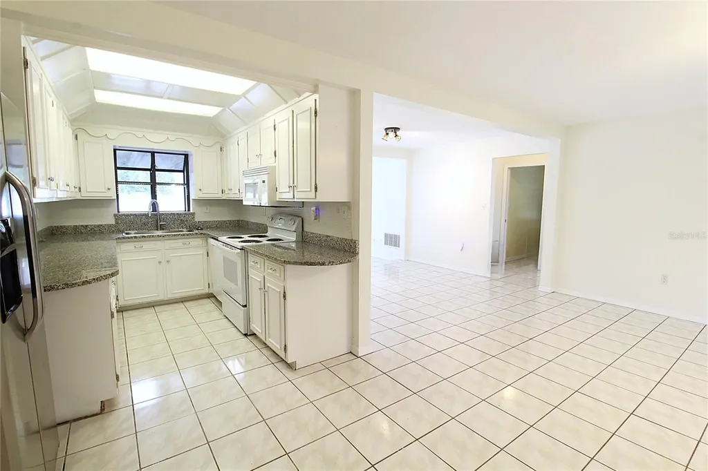 2516 E Milmar Drive Sarasota FL 34237