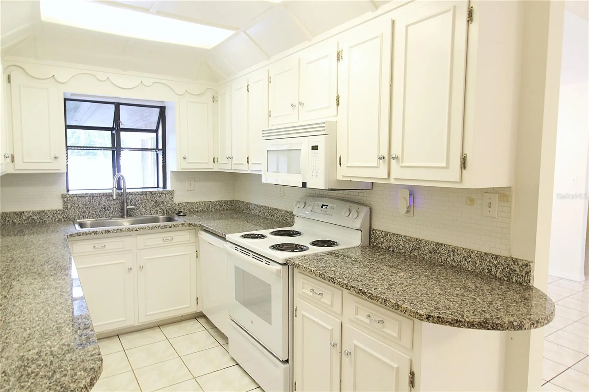 2516 E Milmar Drive Sarasota FL 34237