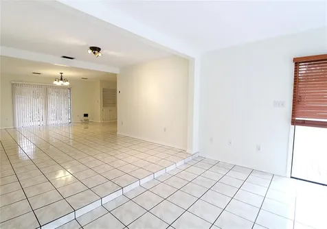 2516 E Milmar Drive Sarasota FL 34237