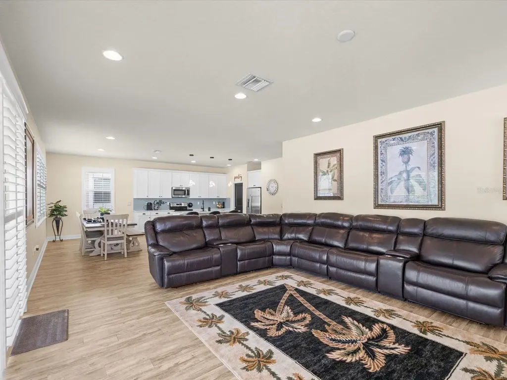 7117 Park Tree Drive Tampa FL 33625