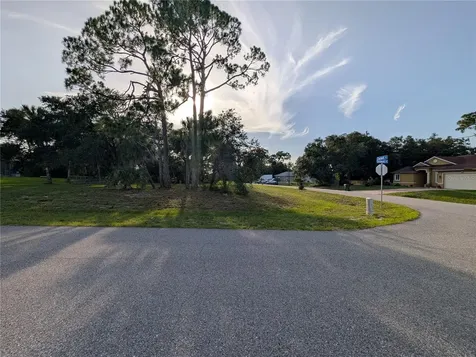 Delwood Drive North Port FL 34288
