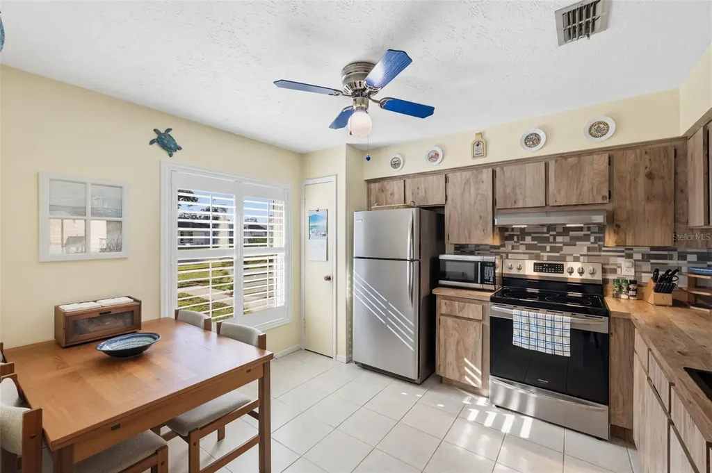 15906 Crying Wind Drive Tampa FL 33624