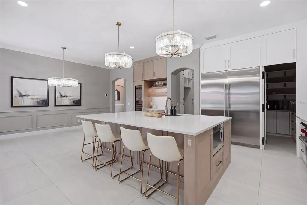 4618 Avenue Longchamps Lutz FL 33558
