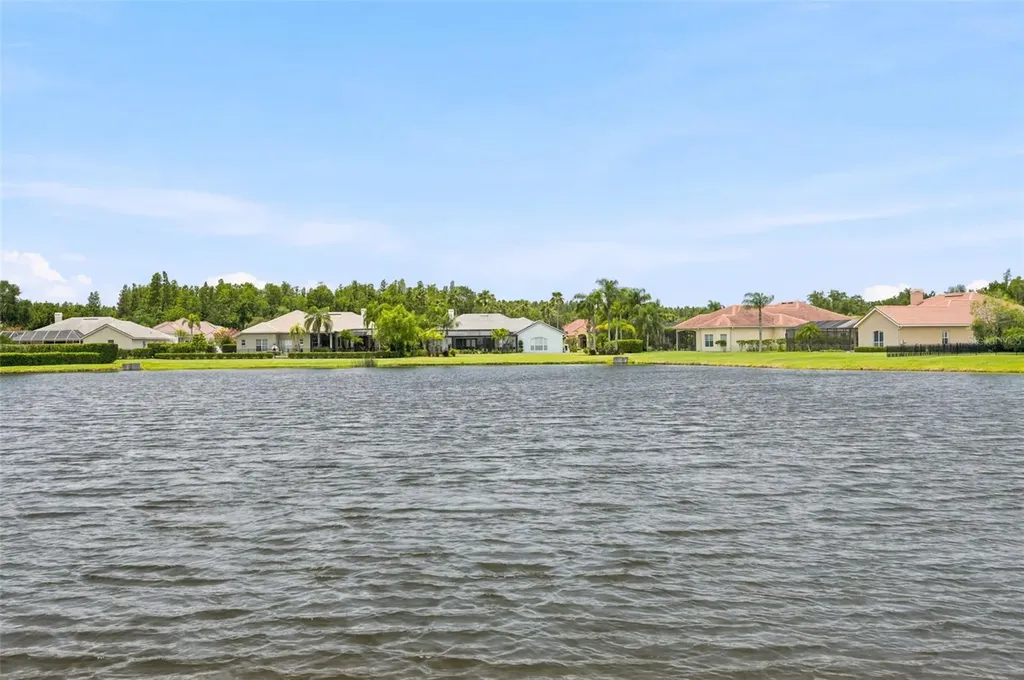 4618 Avenue Longchamps Lutz FL 33558