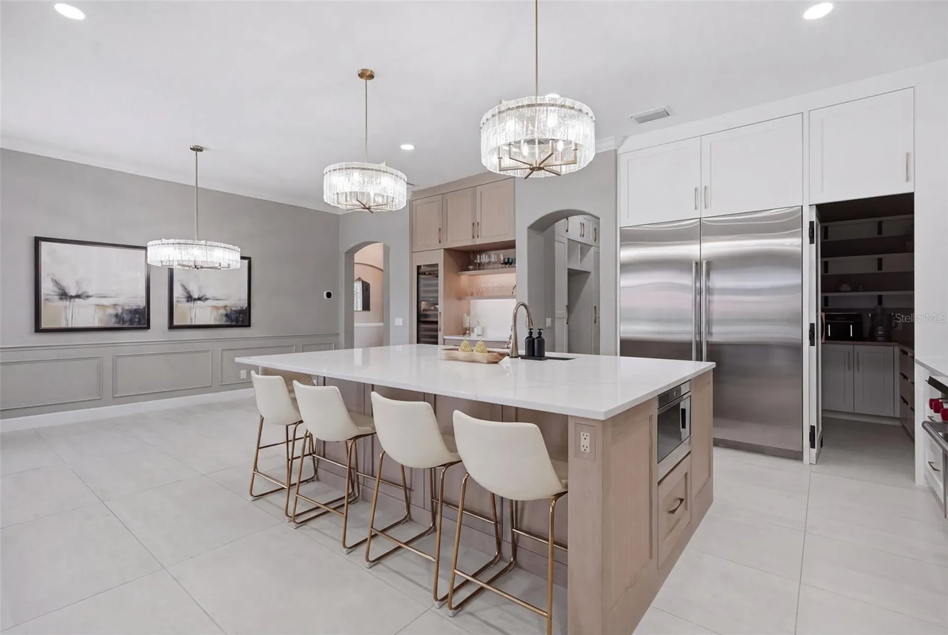 4618 Avenue Longchamps Lutz FL 33558
