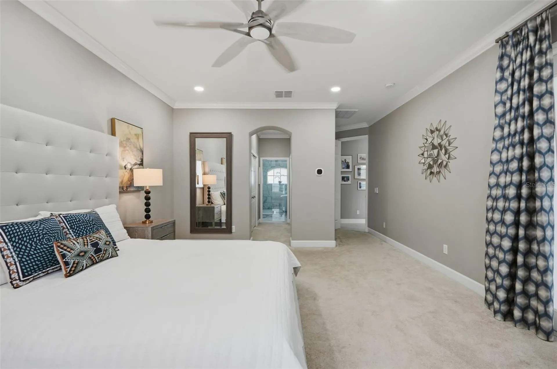 4618 Avenue Longchamps Lutz FL 33558