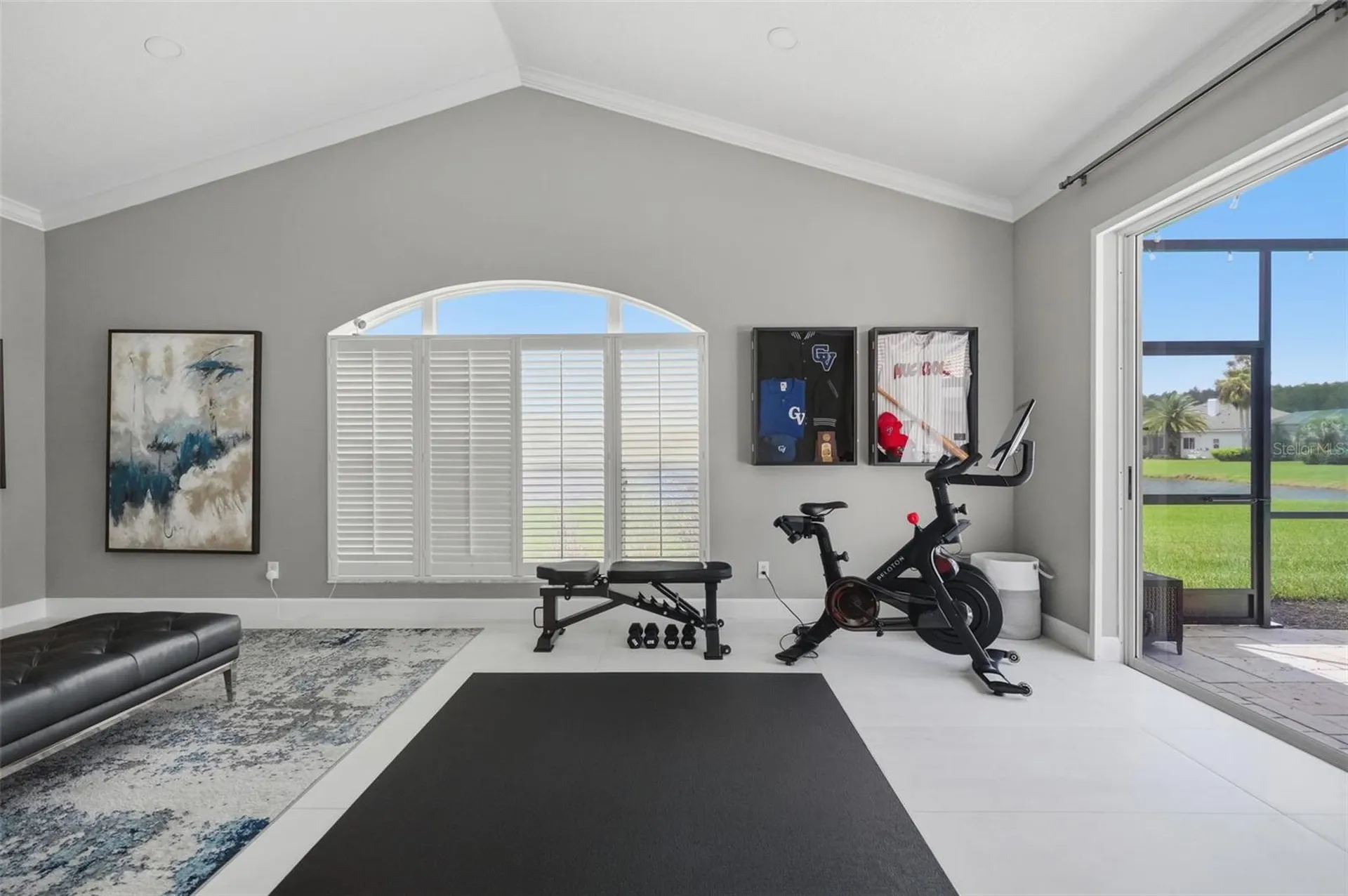 4618 Avenue Longchamps Lutz FL 33558