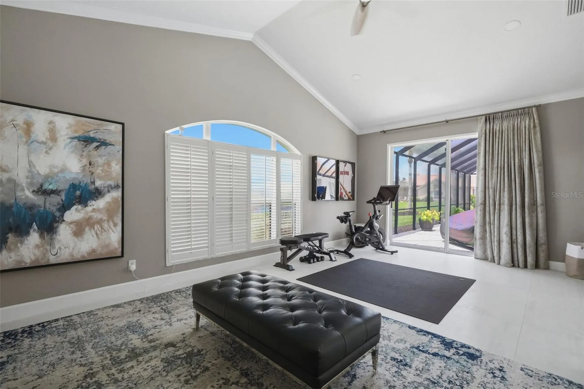 4618 Avenue Longchamps Lutz FL 33558