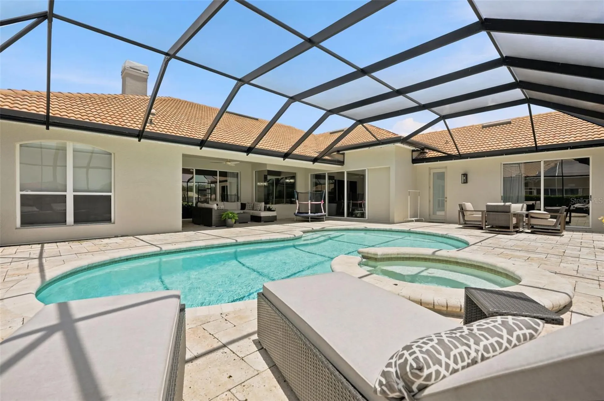 4618 Avenue Longchamps Lutz FL 33558