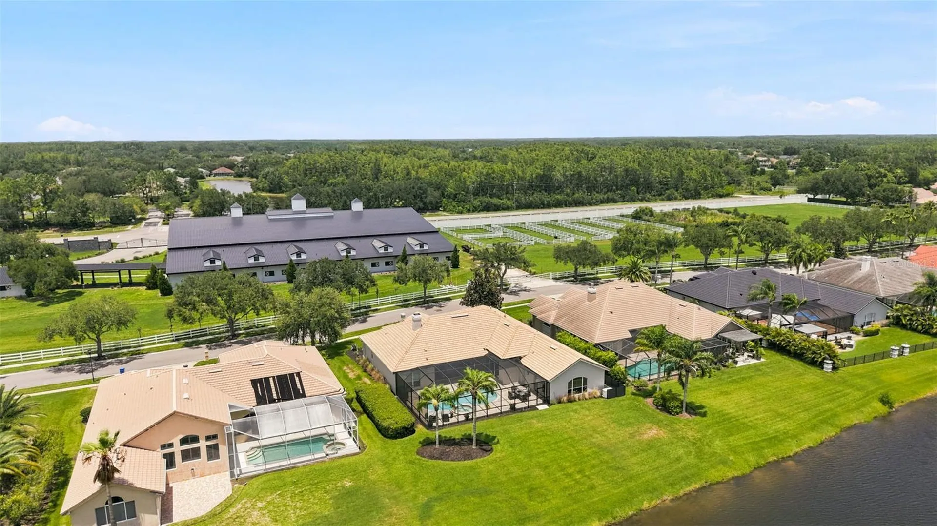 4618 Avenue Longchamps Lutz FL 33558