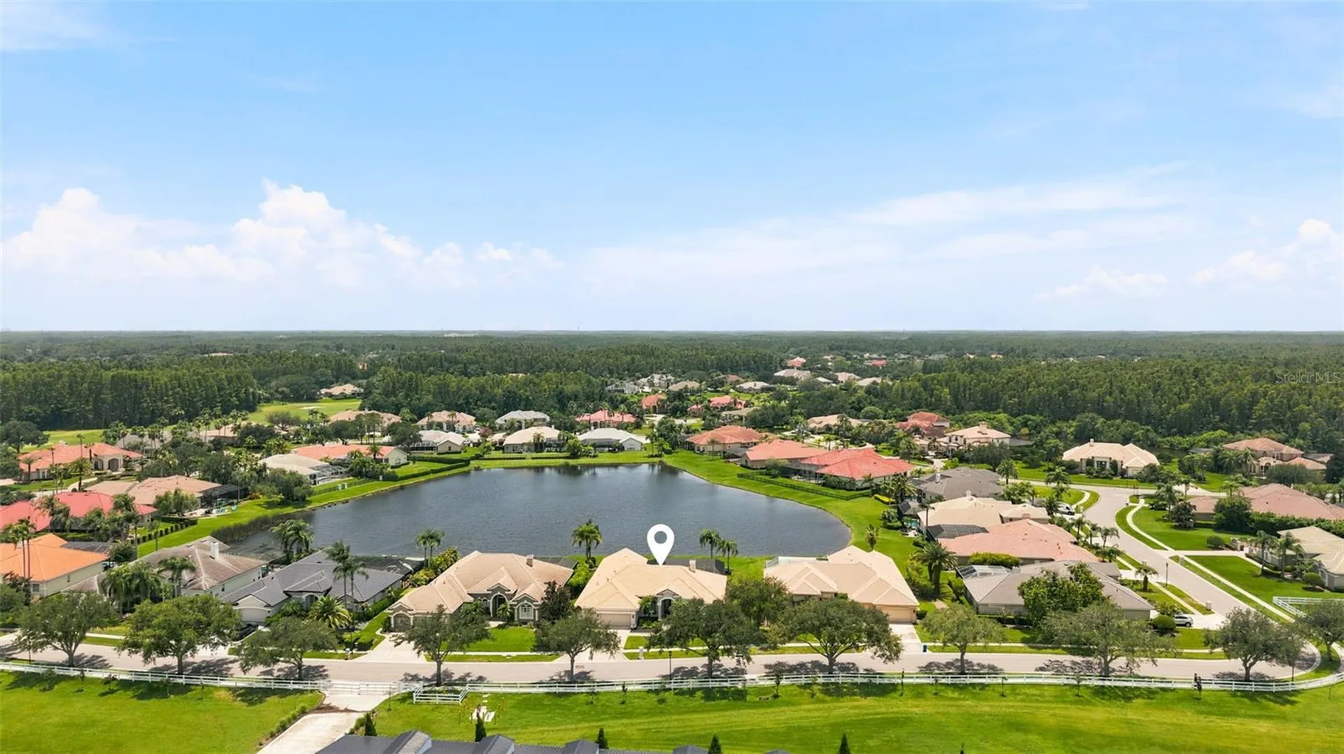 4618 Avenue Longchamps Lutz FL 33558