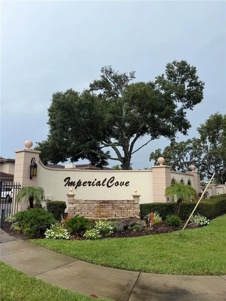 19029 Us Highway 19 N Clearwater FL 33764