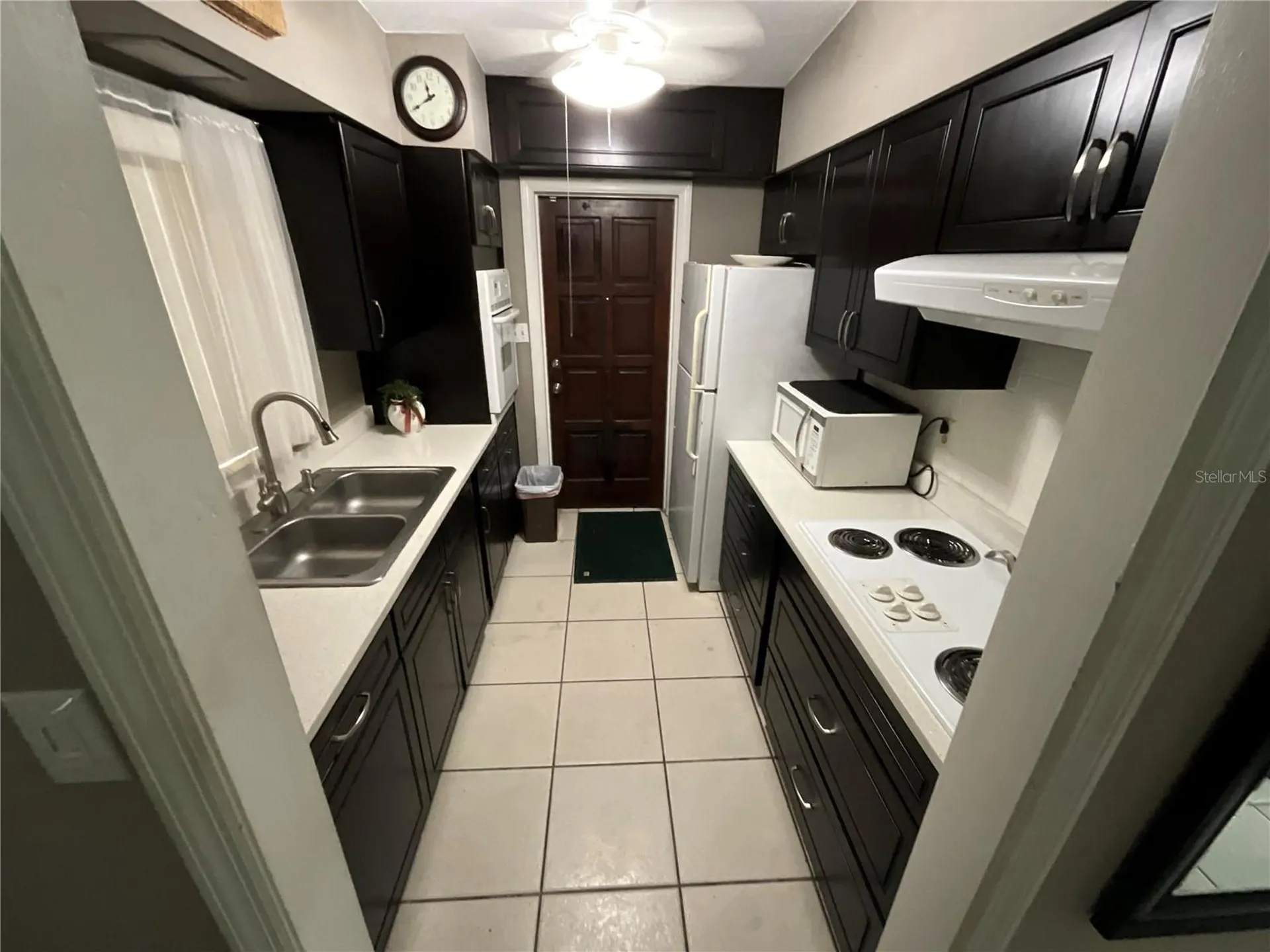 2423 Savoy Drive Orlando FL 32808