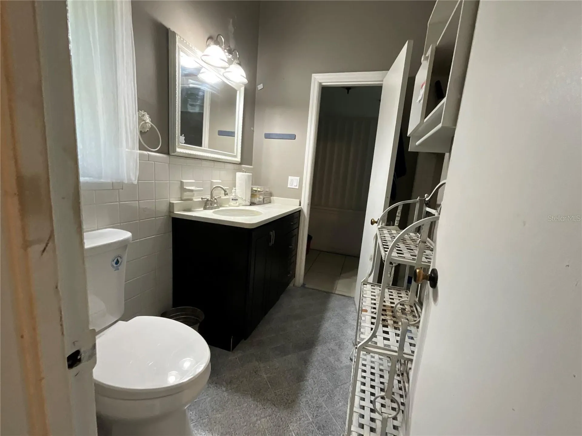 2423 Savoy Drive Orlando FL 32808