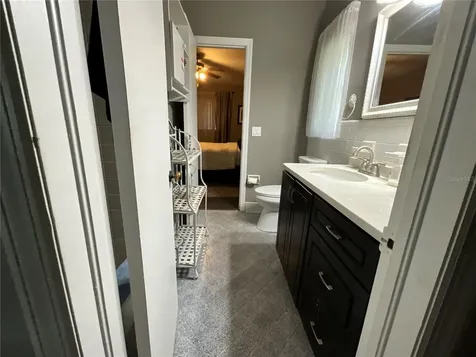 2423 Savoy Drive Orlando FL 32808
