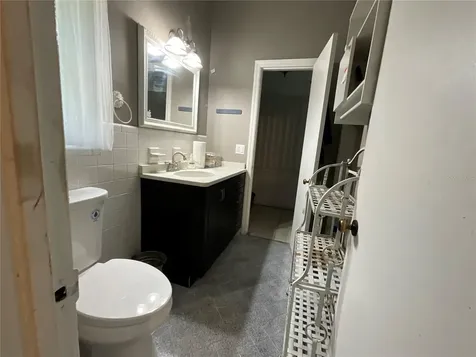 2423 Savoy Drive Orlando FL 32808
