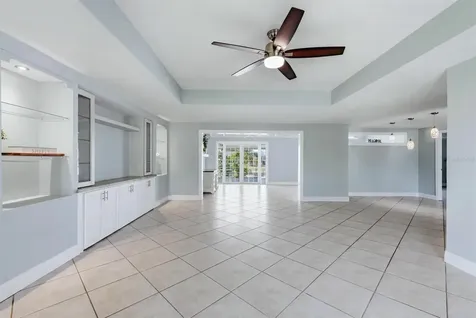 1925 Oregon Trail Englewood FL 34224
