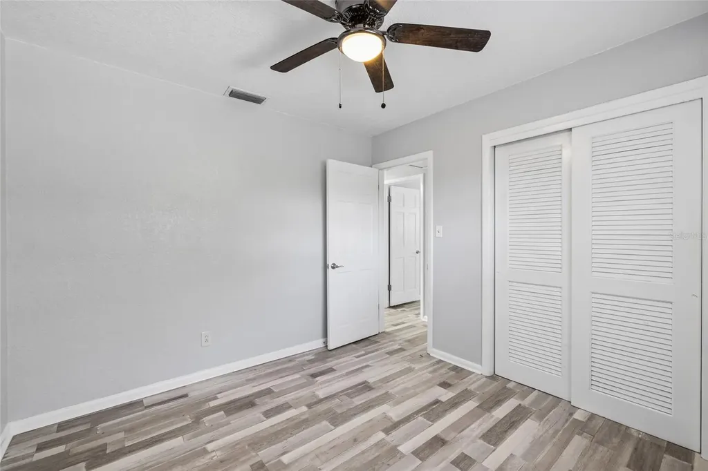206 N Gunlock Avenue Tampa FL 33609