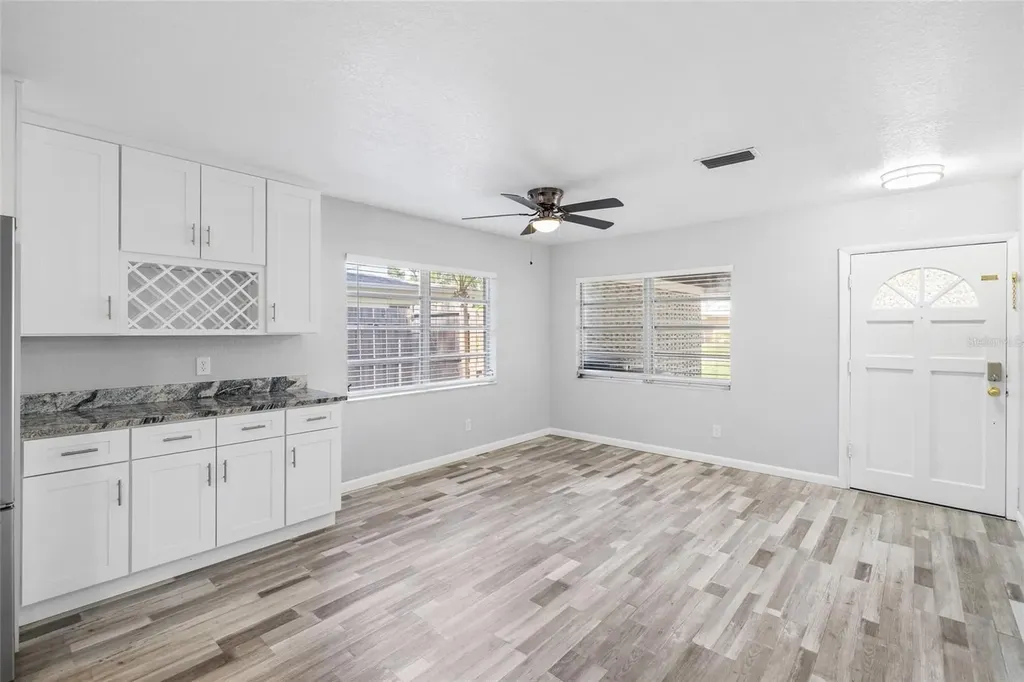 206 N Gunlock Avenue Tampa FL 33609