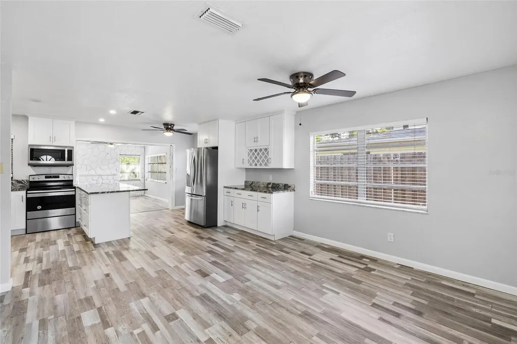 206 N Gunlock Avenue Tampa FL 33609