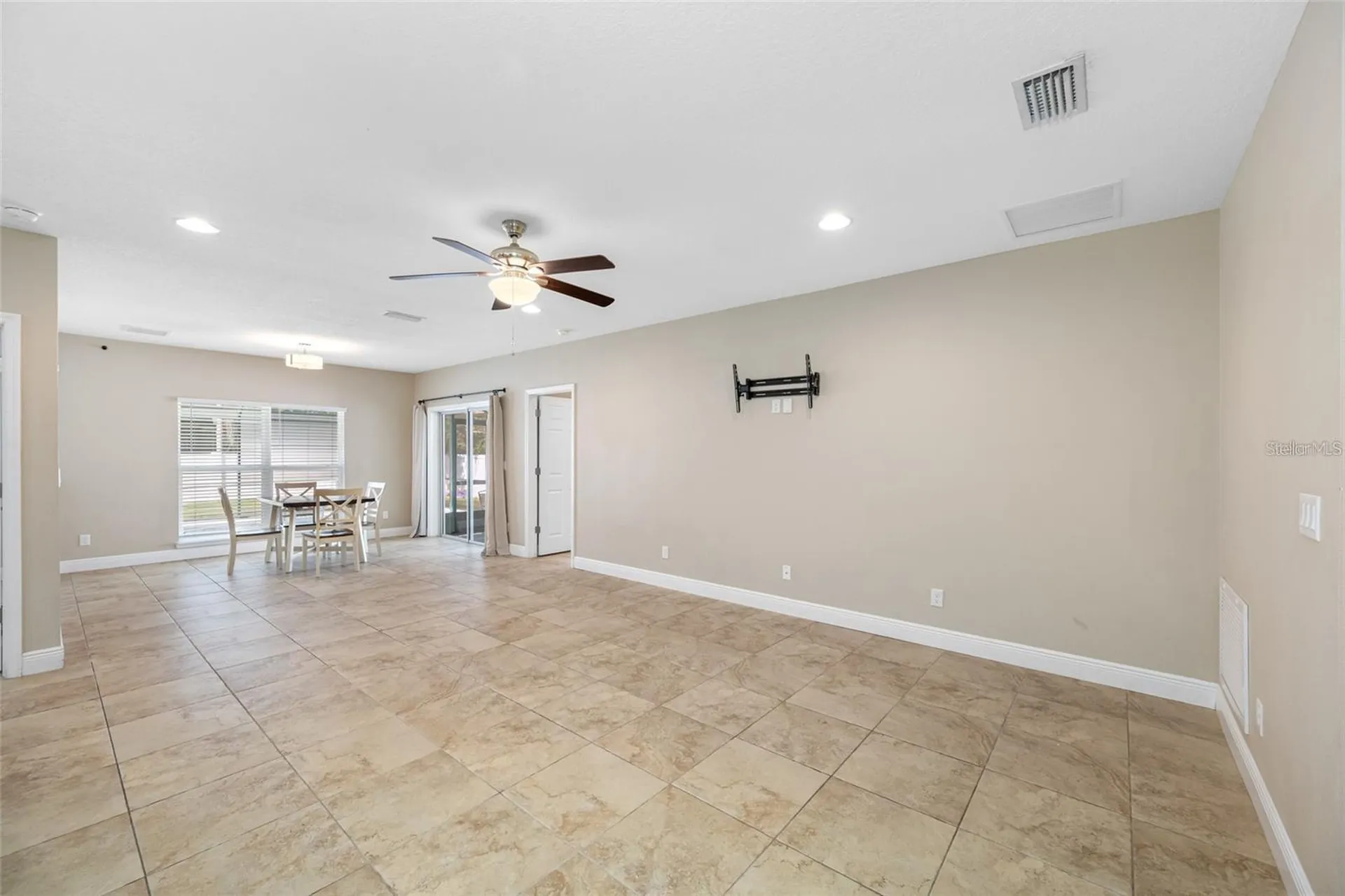 230 Clayton Street Brandon FL 33511