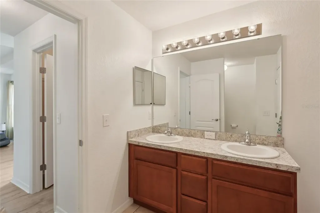 109 James Circle Lake Alfred FL 33850