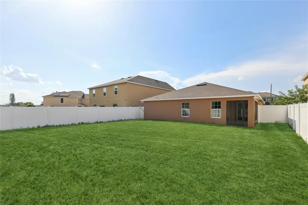 109 James Circle Lake Alfred FL 33850
