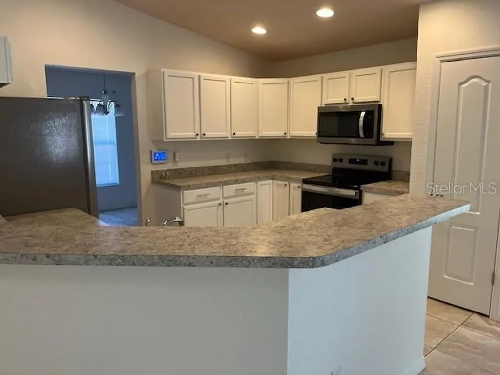 109 James Circle Lake Alfred FL 33850