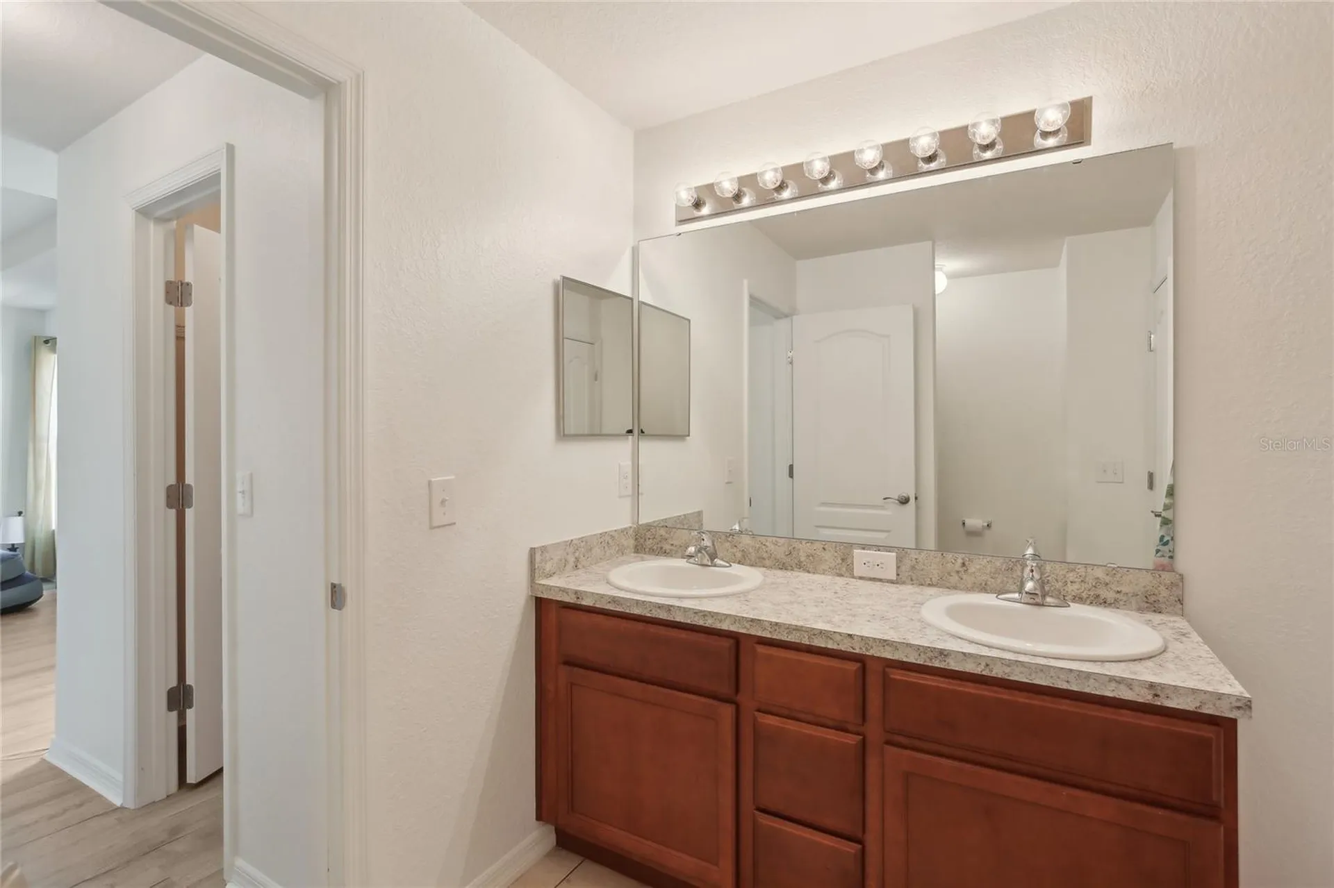 109 James Circle Lake Alfred FL 33850
