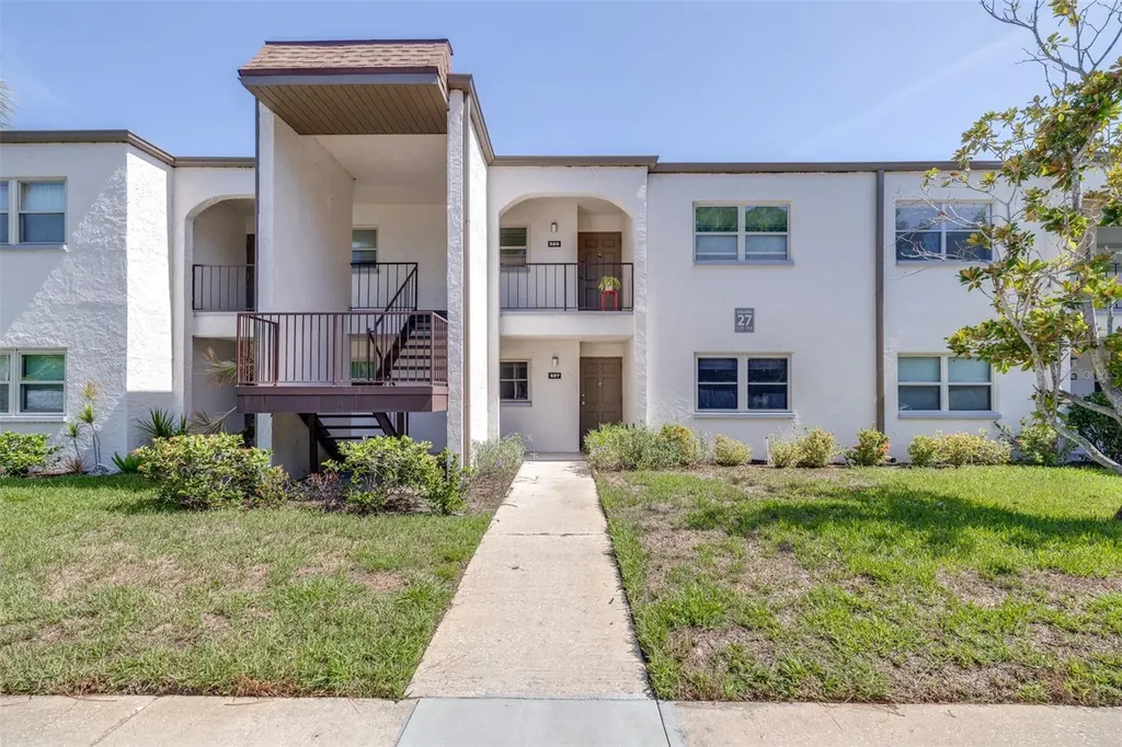 7701 Starkey Road Seminole FL 33777